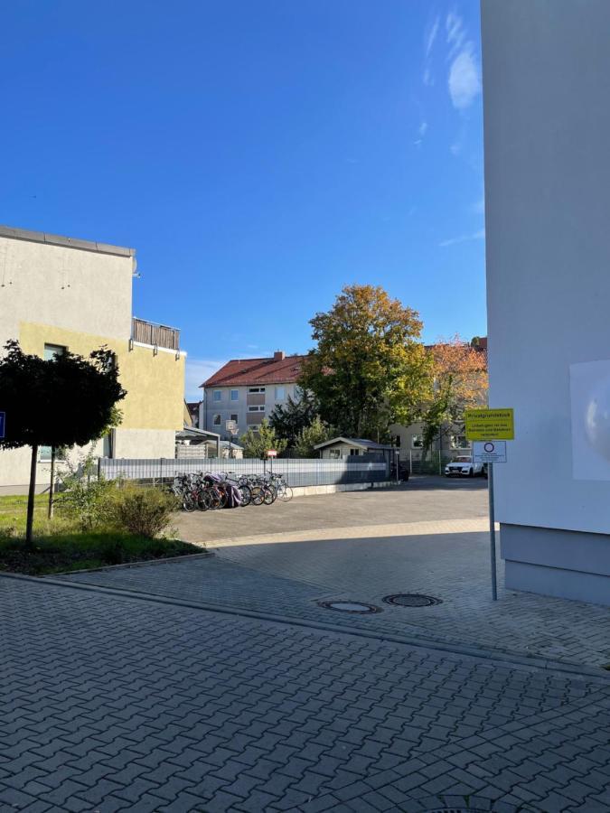 Komfortables Apartment In Der Naehe Der Messe Hanôver Exterior foto